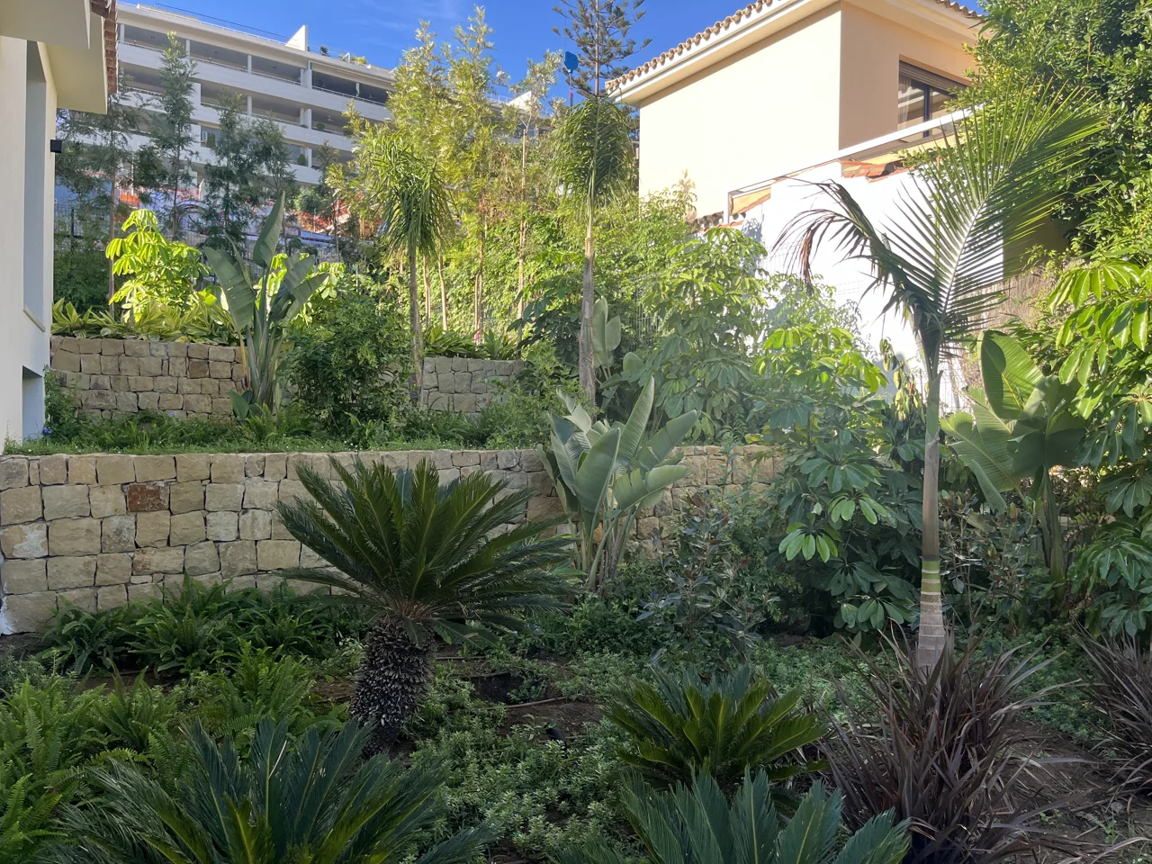 Jardín de Casa en Nueva Andalucía: vista 22 del archivo fotográfico