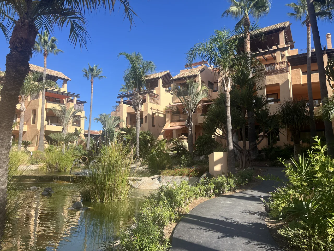 Jardín de Urb. San Pedro de Alcantara(Bahía Alcantara): vista 10 del archivo fotográfico